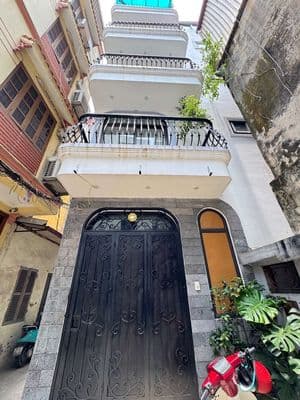 Đại la - cách mặt phố 3 bước - ô tô đỗ cửa - lô góc 3 mặt thoáng