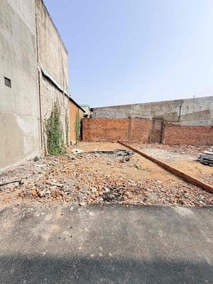 Bán lô đất phường (bửu hòa cũ). dt: 66m2. giá: 1tỷ550