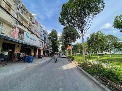 siêu phẩm thang máy 6x20 - 5 tầng giáp Tên Lửa 15.5 tỷ Full nội thất