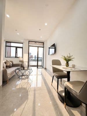 Căn hộ trần hưng đạo - view sông hàn - gần cầu sông hàn - ban công