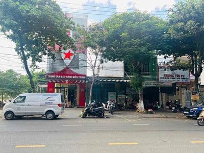 Bán đất mặt tiền khuê trung - gần công viên thanh niên - tặng nhà c4