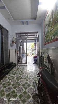 Nhà 4.5m × 12m trệt 2 lầu sân thượng hẻm 1/ Minh Phụng