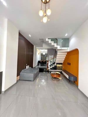 nhà 2 lầu 1 trệt Bình Chuẩn,Thuận An,có nội thất,đường 7m đậu ô tô ok