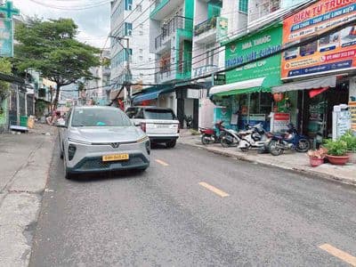 Ban nhà mặt tiền kinh doanh đường d2 nối dài phường 25 bình thạnh
