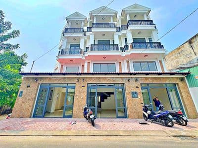 Nhà Mới 4 Tầng Đường 8m DT67m2 (4.5x15) Có 5 PN Gần Chợ Hiệp Bình