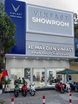 Mặt tiền nguyễn hữu thọ . ngang 10 m