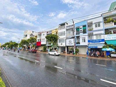 Cho thuê nhà 2 mặt tiền nguyễn văn cừ gần đại học công nghệ cần thơ