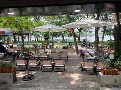 Cho Thuê MBKD Tầng 1 Nhà B1 Phố Trần Huy Liệu, Giảng Võ, HN