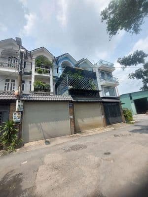 nhà 2 tấm gần đường 2 bà trưng