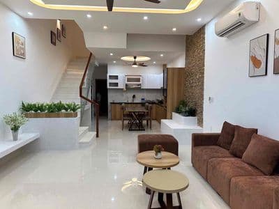 Cho thuê nhà đẹp khu nam việt á