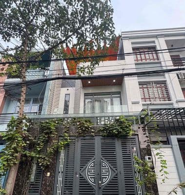 Nhà mặt tiền mới. Xe tải tận cửa. Full nội thất