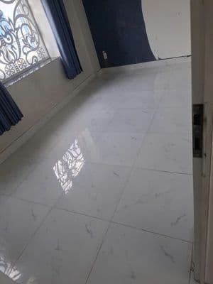 Cho thuê nhà hẻm 638 Lê Trọng Tấn, DT : 5x20 , 1 lầu 3PN