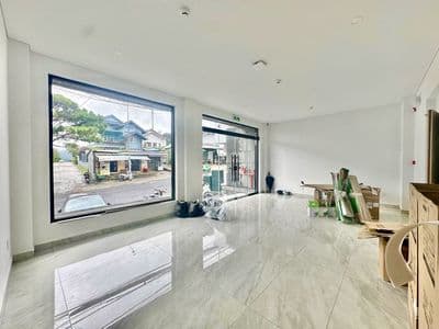 Cho thuê mặt 40m2 có hầm xe phường 4 đà lạt giá 15 triệu/tháng