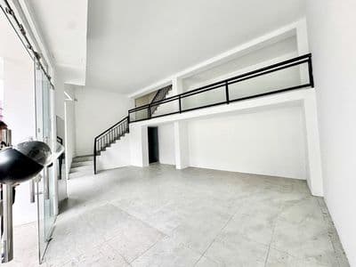 Cho thuê mặt bằng 180m2 mặt tiền tại phường 2 đà lạt giá 40