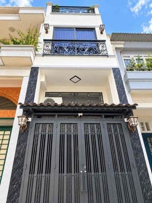 Đây là căn nhà ngon nhất tại Trần Hưng Đạo, Quận 1