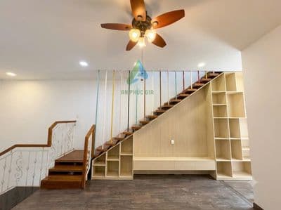 Cần cho thuê nhà 2 tầng đường Khuê Mỹ Đông 7. P.Ngũ Hành Sơn