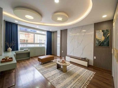 Cho thuê nhà 10PN có thang máy đường Phạm Văn Đồng, p13, BT. Giá 40tr