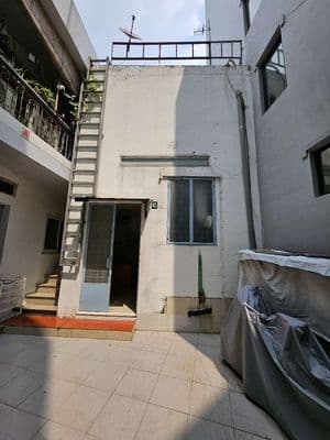 tôi chính chủ cho thuê nguyên căn 5c8/39 trệt + gác lững giá 4,5 triệu
