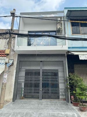 Cho thuê nhà đường kênh tân hoá nhà mới có sẵn 2 máy lạnh