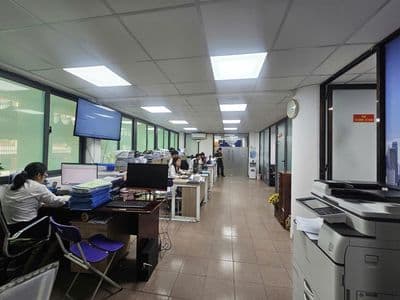 VP Vincom 3 Tháng 2 Tầng 1 100m2 mặt tiền 12m có cửa sổ mới đẹp