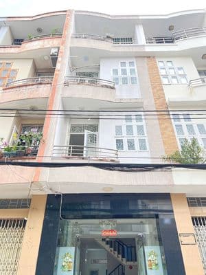 Cho thuê nhà 4 tầng mặt tiền đường 320 Bông Sao P5Q8. Giá 18 triệu