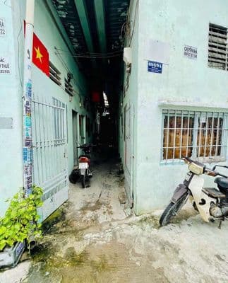 Cần bán đất dĩ an đối diện ubnd Đông Hoà cũ