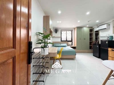 Trống Sẵn Studio Cửa Sổ Trời Full Nội Thất Ngay Dương Quảng Hàm