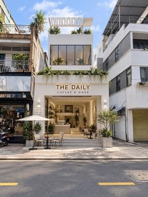 Cho thuê nhà 2 mặt tiền DT:5,5X25M đường Lê Văn Sỹ, Phường 14 Quận 3