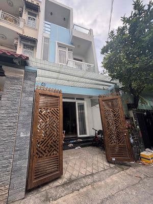 nhà cho thuê nguyên căn ngay chợ Hiệp Bình - sẵn nội thất cao cấp