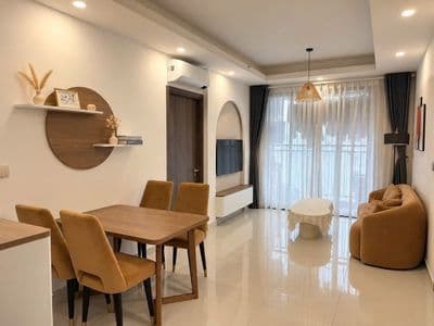 Bán căn hộ Q7 Boulevard 69m2, 2PN 2WC, nội thất sẵn, giá 4,2 tỷ
