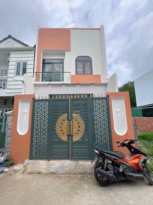 Nhà trệt lầu 3 phòng ngủ - Khu Dân Cư Dầu Khí - Ngang BV Nhi Đồng