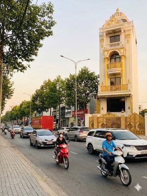 9 chủ gửi a/c bán/ siêu vip 5 tầng có thang máy