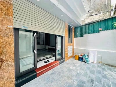 Bán nhà 35m² 5 tầng thang máy mặt tiền 4.4m Tây Hồ