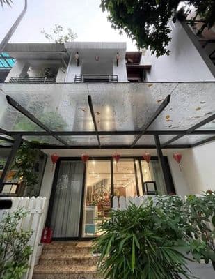 Biệt thự đẳng cấp Hoàng Hoa Thám, 104m2, 50 tỷ