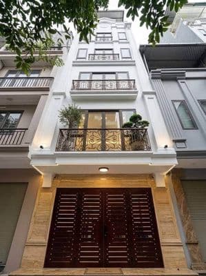 Bán nhà 7 tầng mới, gara ô tô, Cầu Giấy, 16.9 tỷ