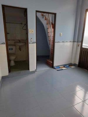 Chính Chủ Cho Thuê Nhà Hẻm 200 Cô Gang Q.1 3pn 3wc 3T Giá 13,1tr FulNT