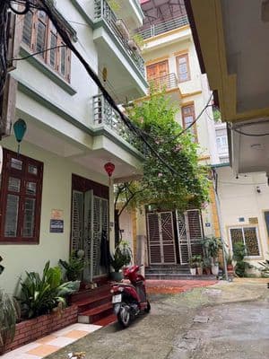 Nhà đẹp 40m2, 4 tầng, 5m mặt tiền, 14.5 tỷ, Tứ Đình - Long Biên