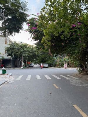 Bán nhà 3 TẦNG MT đường Hoàng Thế Thiện, Hòa Xuân,gần Nguyễn Phước Lan