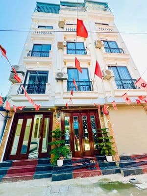 Bán nhà 35m² 5 tầng Long Biên, sát cầu Vĩnh Tuy, Trương Dương - 6.55 t