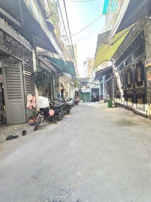Chủ cần bán nhà btct đường hồng lạc - tân bình