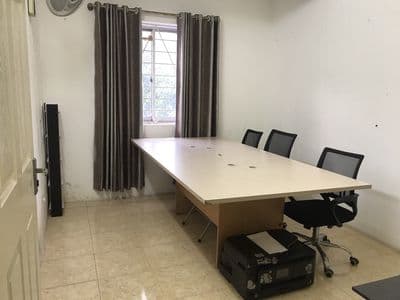 Còn 1 phòng 20m không kk thuộc phòng trong căn hộ chung cư 3 ngủ