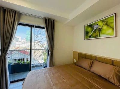 Cho thuê căn hộ full nội thất, có thang máy, giặt sấy, dọn phòng
