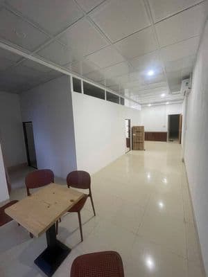 Cho thuê căn hộ 2PN full nội thất, ban công tại Lê Văn Hiến, Đà Nẵng