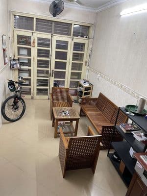 Bán Nhà Phố Bạch Mai, 30 m Ra Phố thoáng yên tĩnh