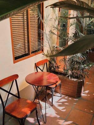 Cho thuê duplex sân vườn sang trọng – phạm viết chánh, q1