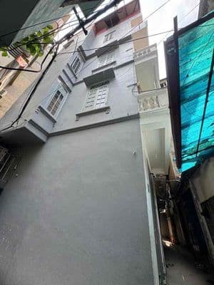 chính chủ cho thuê nhà nguyên căn 4 tầng 3 ngủ Đống Đa