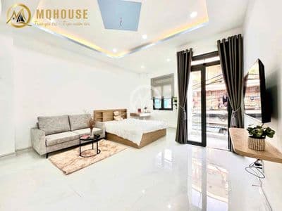 Cho thuê căn hộ ban công & cửa sổ sạch sẽ thoáng mát