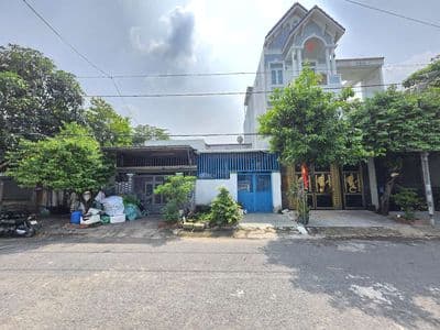 Nhà 100m cấp 4 kdc Tứ Hải, phường Tân Đông Hiệp, TP Dĩ An