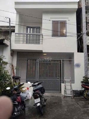 Ngay chương dương - hoàng diệu 2 nhà hẻm xe hơi 2pn 2wc ở + vpcty
