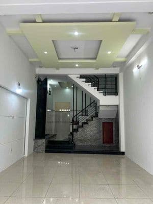 Nhà Thuê Nguyên Căn 4x14 Mới Đẹp 3pn 4wc